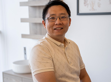 Dr Li